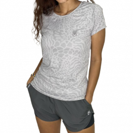 REMERA U SPORT BASICA GRIS ANIMAL PRINT