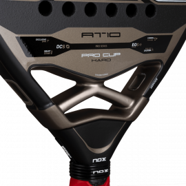 PALA NOX AT10 PRO CUP HARD 2026